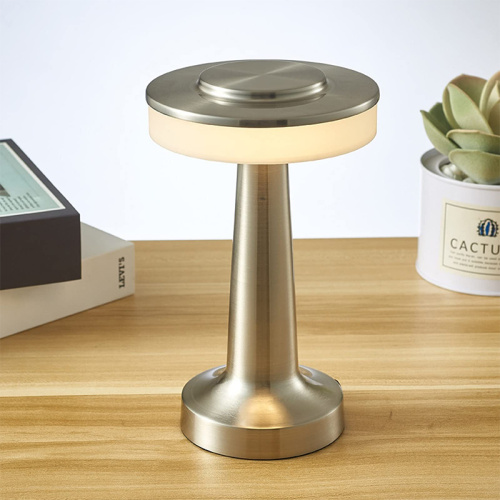 Room Decor Desk Lamp Lndoor Portable LED Table Lamp Manufactory