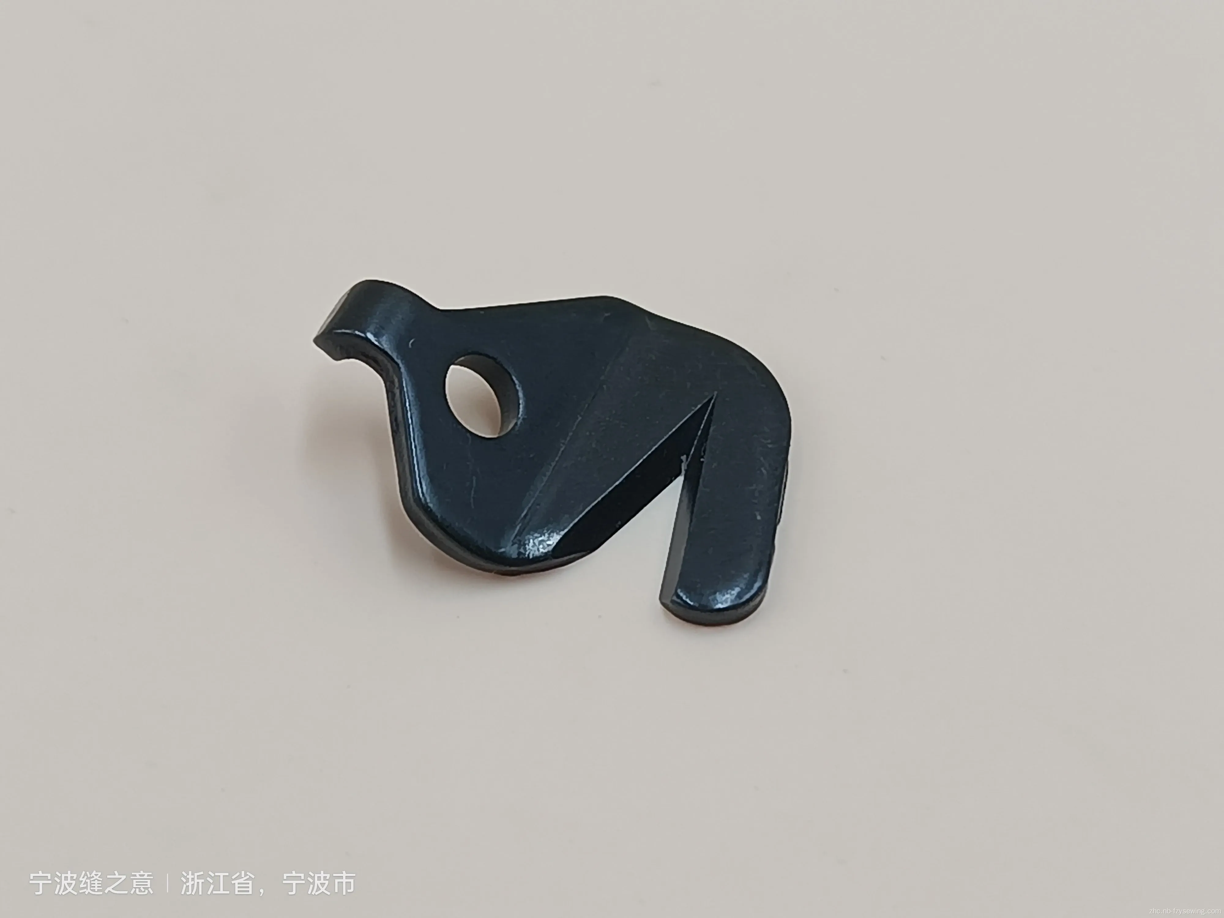 131-16702 JUKI MO-6700的柜台刀