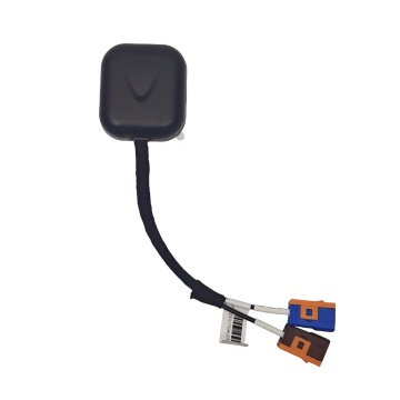 新しいエネルギー車用の4G GPS GNSSコンボアンテナ（698-2700MHz LTE）