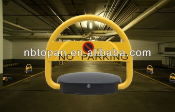 Popular Crash Resistant CE, RoHS certified Rechargeable Battery & Solar Powered Automatic carpark protector,Master, bollards