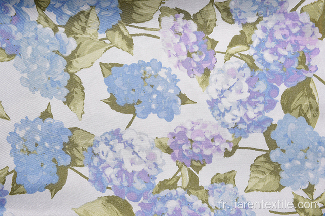 Tissus imprimés à motif de fleurs violettes de haute qualité