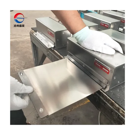 CNC Machine Dust Cover: Protective Roll Up Cover