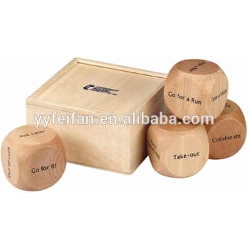 smooth surface of the game dice,wooden material,can custom logo