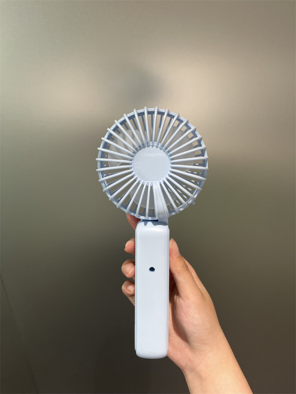 Office Noiseless Portable Folding Mini Desk Rechargeable Fan