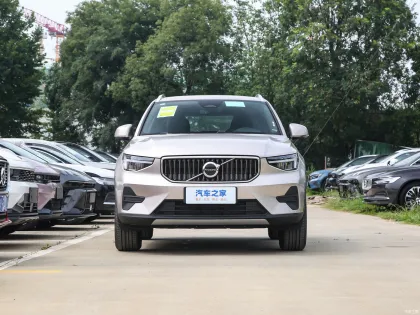 2024 Volvo XC40: High-Performance 48V Mild Hybrid SUV - In Stock New Energy Vehicle
