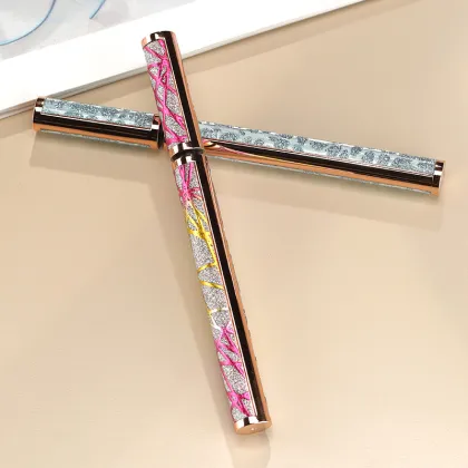 Waterproof Eyeliner Glue Pen with Magic Pigmentation: The Perfect Solution for Long-Lasting Makeup