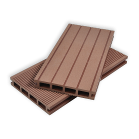 Anti-UV extérieur composite decking rayures