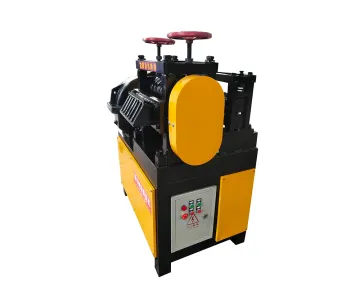 Old steel bar straightening machine