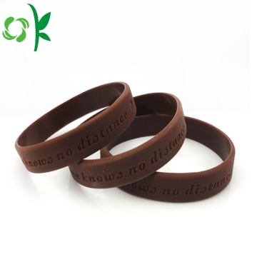 Màu duy nhất Debossed Bangles Silicone chống thấm nước dây đeo cổ tay