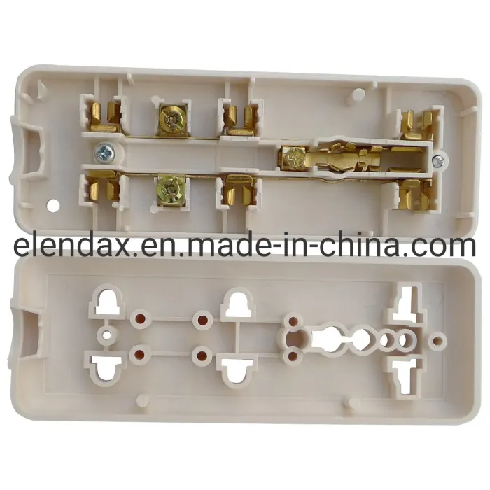 Enchufe multifunción de 3 vías estándar americano (AE7003)