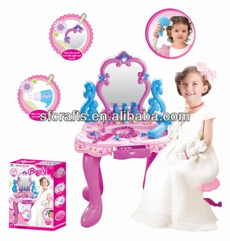 New product dresser beauty set toy with light and music made in China