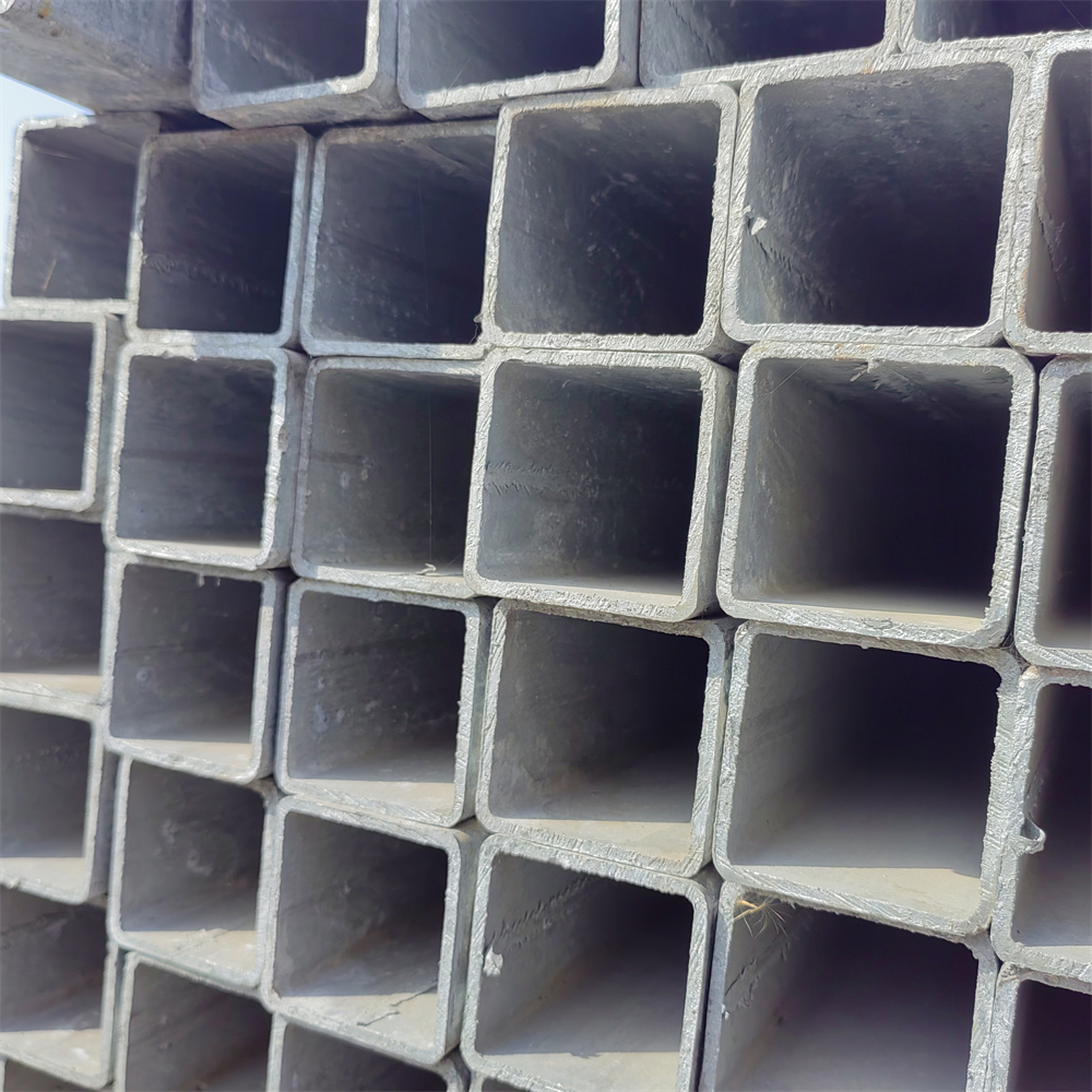 Tube carré galvanisé en acier pour la construction et l'industrie