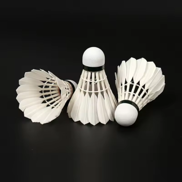 Wholesale KUNLI Goose Feather Badminton Shuttlecock OEM for Professional Training
