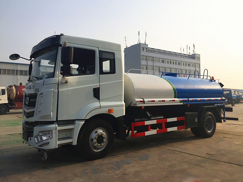 10000-20000L FAW 6X4 Spraying Water Tank Vehicle