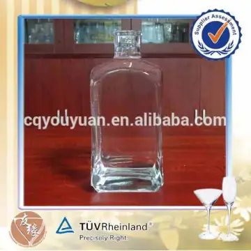 High-end quality 700ml square glass whisky bottles wholesale