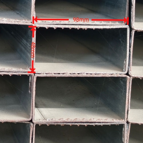 Verzinktes Vierkantrohr 48*98*1mm