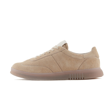 Lightweight and Stylish Men's Everyday Footwear