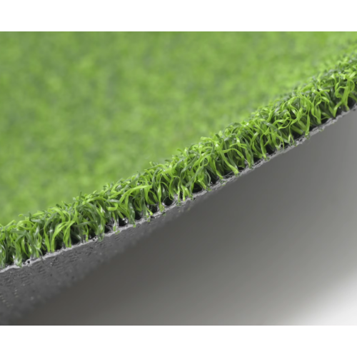 Искусственный ковер для гольфа толщиной 18 мм.