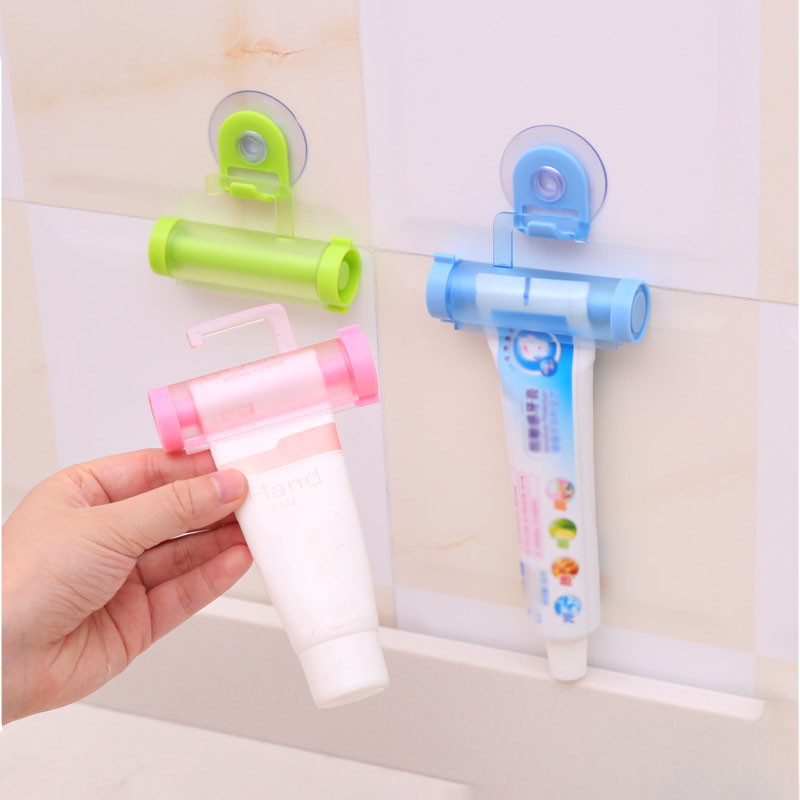 Toothpaste Squeezer Manual Syringe Gun Dispenser Rolling Squeezer Toothpaste Dispenser Tube Sucker Holder Bathroom Accessories