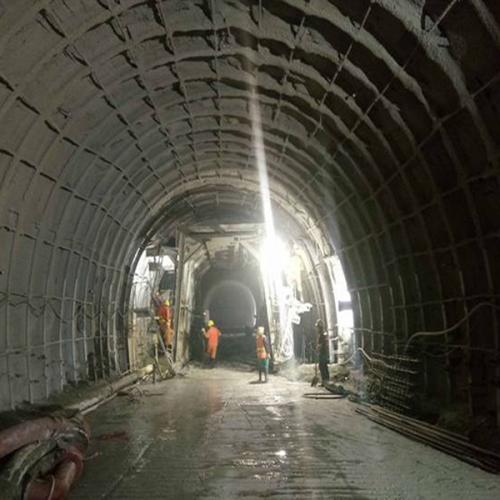 Standaard spoorwegtunnel bekistingssysteem