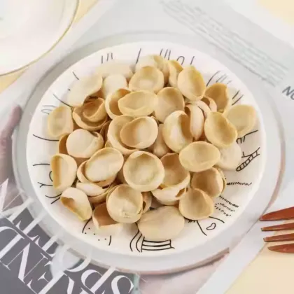 Cucumber flavored potato chips