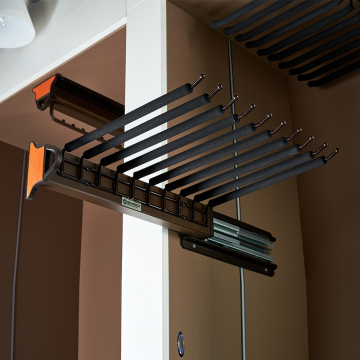 Side-Mounted Single Row Trouser Rack