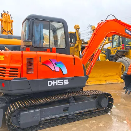 Used Doosan DH55-7 Crawler Excavator: 6 Ton Heavy Duty Construction Machine