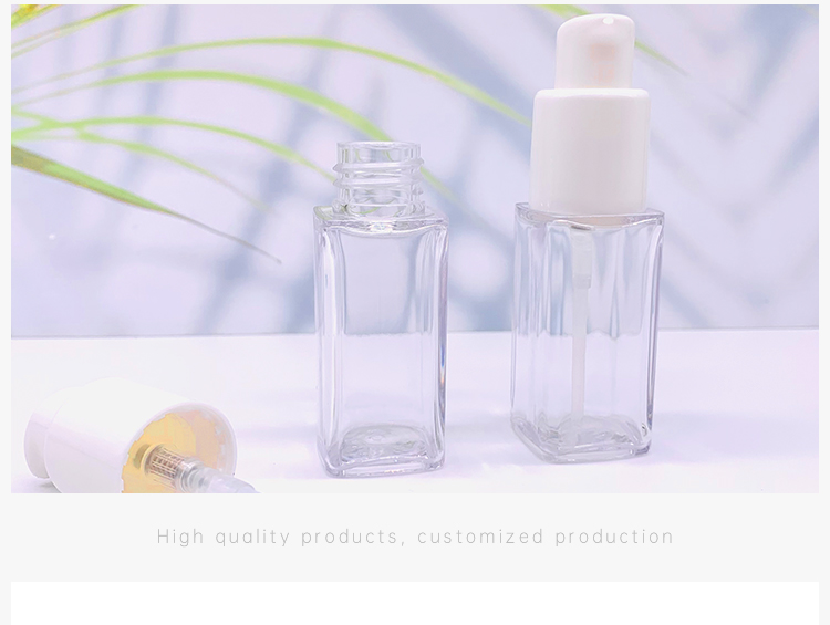 Sqaure Lotion Pump Clear Bottle