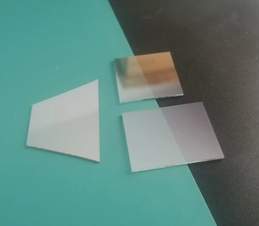 Verre de filtre passe-bande optique IR lointain CWL2100nm