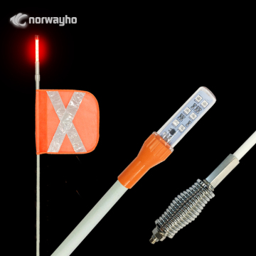 Hochwertige 8 -Fuß -LED -Flaggenantenne für Minengelände mit reflektierender Sicherheitspeitsche