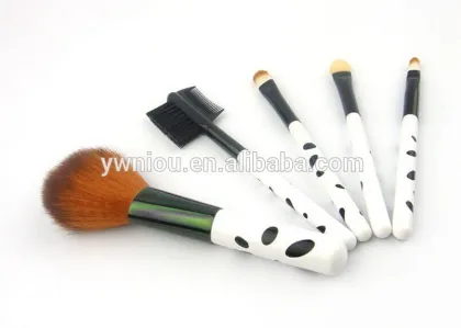 GIRLIE MINI brushes makeup make up set