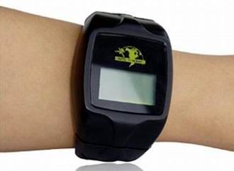 Indoor Monitoring Sir Fiii Chipset Waterproof Gps Wrist Tracker For Elder, Kid W202