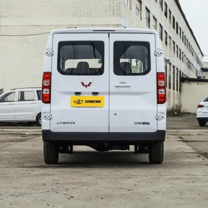 Wuling Yangguang 2026 330km/h Bus Comfort