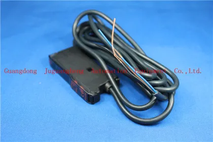 A1038D E3X-DA11-N Omron Sensor