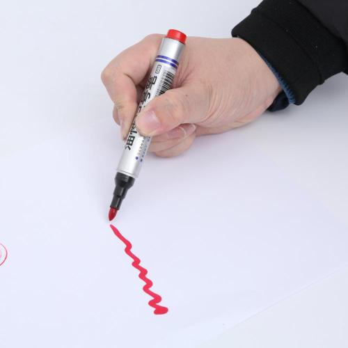 caneta de marcador permanente à prova d'água de cores diferentes