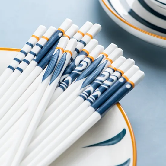 10 Pairs Japanese Hand Painted Bone China Ceramic Chopsticks Anti-Slip Sushi Hashi Chopsticks Set Household Porcelain Tableware
