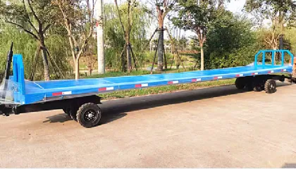 Large two-way traction trailer