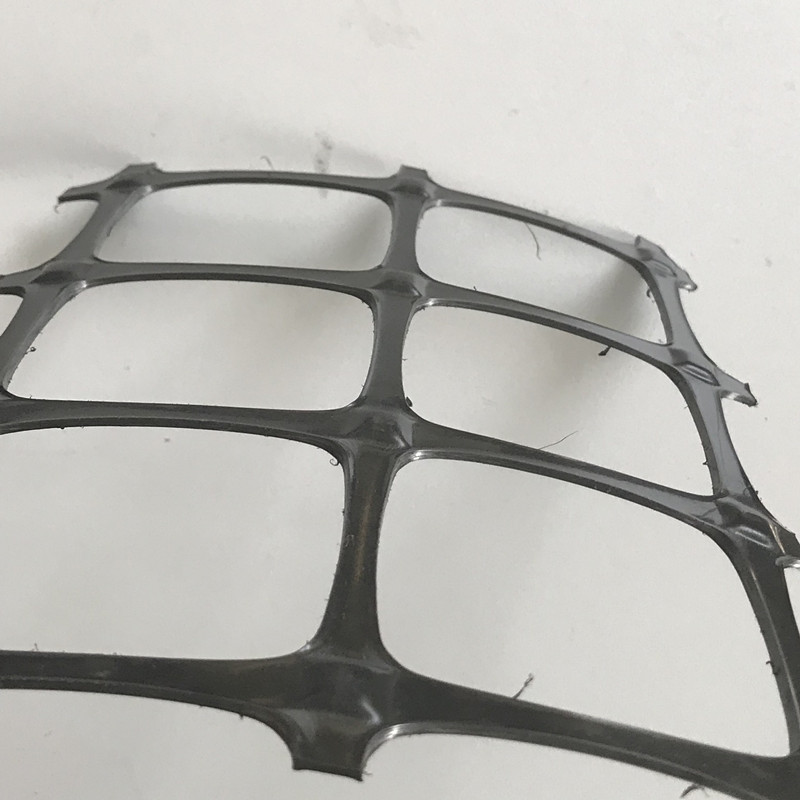 Geogrelha extrudada em polipropileno biaxial BaseGrid