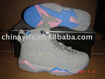 Women's shoes