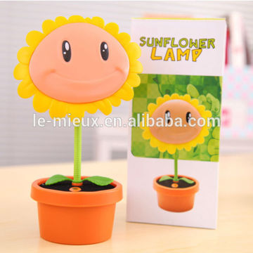 Cute Cartoon Smile Face Sun Flower USB Light