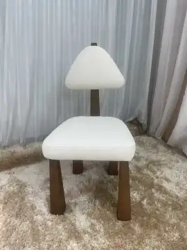 minimalist design chair with wooden legs for restaurant