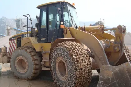 used caterpillar 962g loader