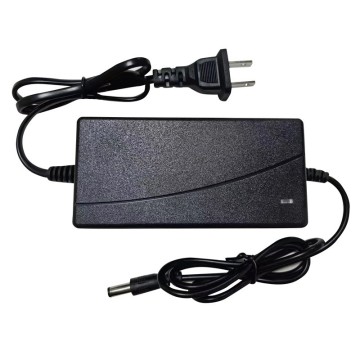 Ensemble d'outils électriques qualifiés à la vente à chaud: matériel électrique avec batterie et chargeur de lithium 21V