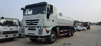 SAIC-IVECO/HONGYAN 6X4 25000liters Water Sprinkling Tank Truck