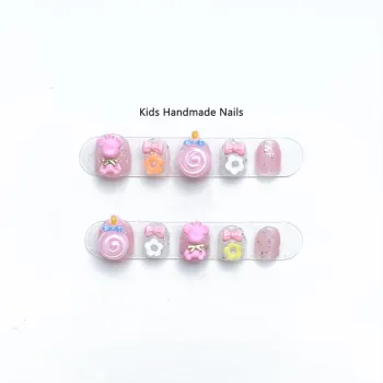 Handcrafted 10-Piece Reusable Kids' Press-On Fingernails: A Stylish Solution for Little Ones