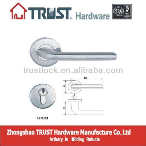 LH123:Solid Stainless Steel Lever with Escutcheon door Handle