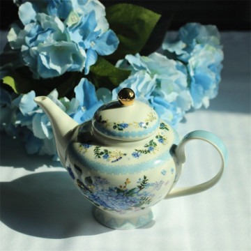 Blue Classic European-Style Ceramic Teapot and Coffee Set, 770ml Bone China