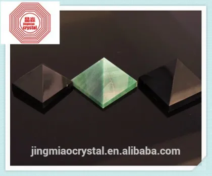 2015 Wholesale Natural Obsidian Crystal Pyramids Obsidian Quartz Stone Crystal Pyramids