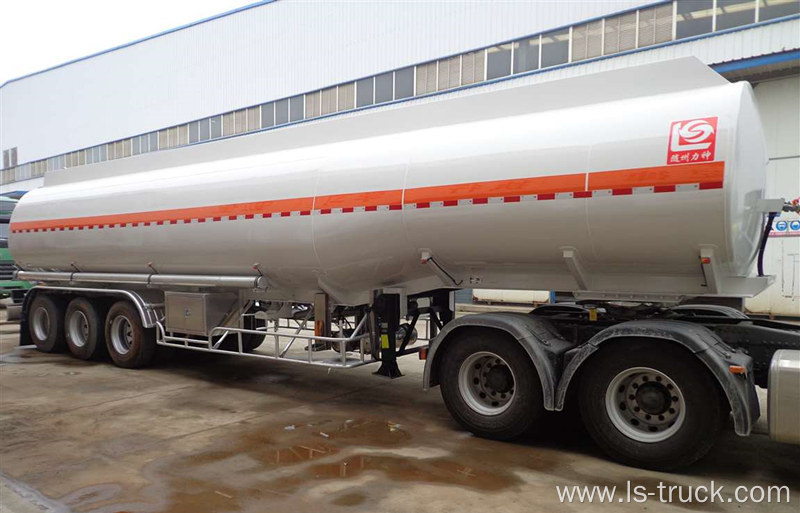 Tri-axle 43000L Fuel Transport Semi Trailer