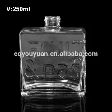 Drinks 250ML Square Glass Bottles For Vodka/Spirit Distilled